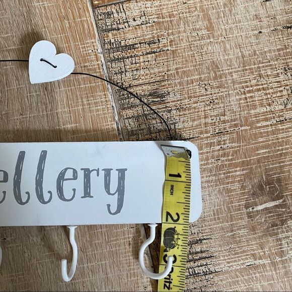 Mum’s Jewelry white decorative hook - Picture 5 of 5